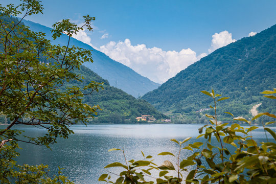 Lake of Corlo