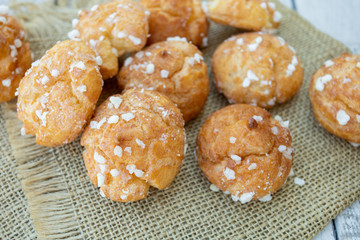 chouquettes