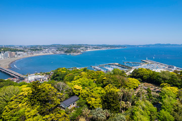 Fototapeta na wymiar 江の島から稲村ケ崎方面の眺望