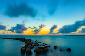 宮古島から望む伊良部大橋