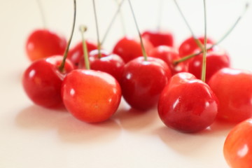 真っ赤なサクランボ
