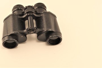 binoculars