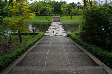 Obraz premium path cross river