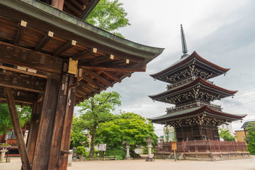 Obraz premium kokubunji (Świątynia Kokubun) w mieście Takayama w Japonii