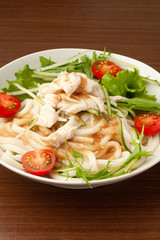 冷やしゴマだれうどん