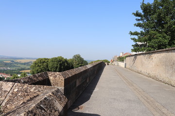 Ville de Langres - Fortifications et chemin de ronde - Département de la Haute Marne