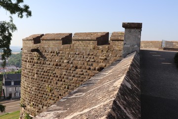 Ville de Langres - Fortifications et chemin de ronde - Département de la Haute Marne