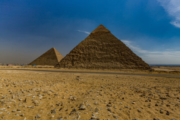 Great pyramid of Cheops and Sphinx in Giza plateau. Cairo, Egypt