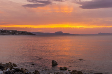 Fototapeta na wymiar Sunset on the isle of Crete