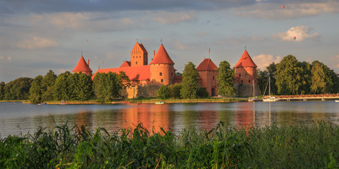 Naklejka na ściany i meble Wasserburg Trakai Litauen
