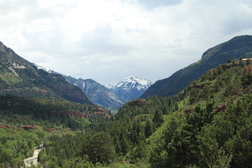 Fototapeta na wymiar Ouray Colorado Peaks Stream Lakes