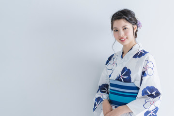 浴衣の女性