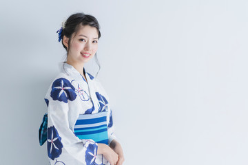 浴衣の女性
