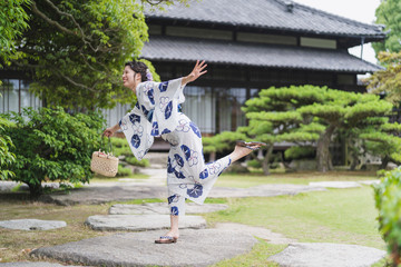浴衣の女性