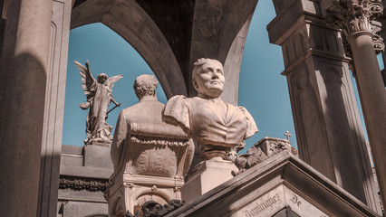 Fototapeta premium Statue in famous Recoleta Cementary in Buenos Aires