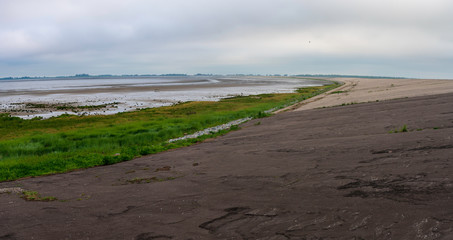 Eider Sperrwerk an der Nordsee in Schleswig Holstein Panorama