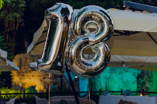 palloncini per feste di 18 anni