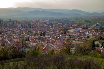 Blick auf  Korça, Albanien