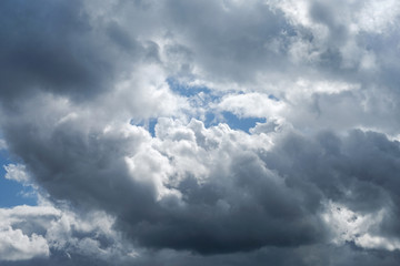 Obraz premium Wolkengebilde vor Unwetter