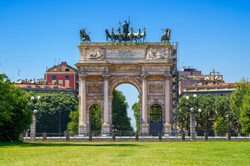 Boog van Vrede (Arco della Pace) in de stad Milaan, Italië