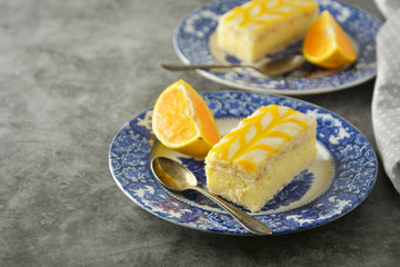Lemon drizzle cake, lemon crust cake dessert.