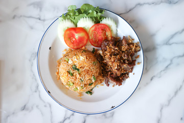 fried rice or stir-fried rice with fried egg