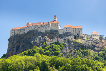 Obraz premium Town Riegersburk in Styria, Austria