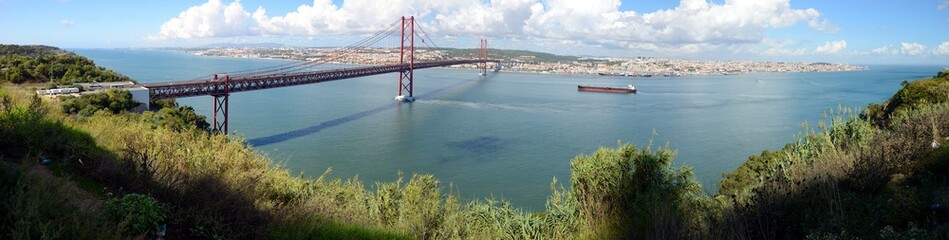 The 25 April bridge (Ponte 25 de Abril) is a steel suspension bridge crossing the Targus river, Lisbon, Portugal
