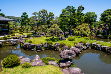 築上の庭園