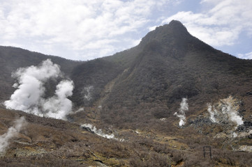 大涌谷と冠ヶ岳