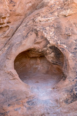 Portrait View of Throne along Devils Garden Trail