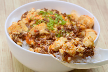 マーボー豆腐どんぶり