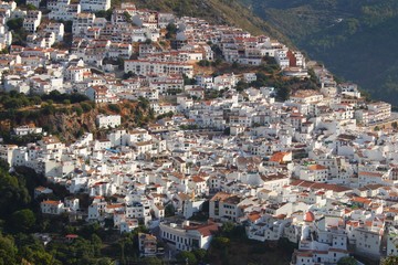 Fototapeta premium joli petit village blanc d'Andalousie