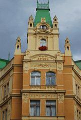 Obraz premium Stolling through the streets of Praghe