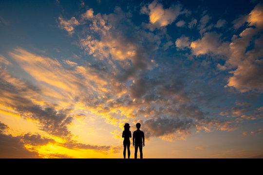 silhouette of the couple at sunset