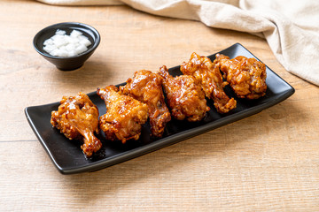 fried chicken with sauce