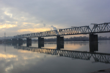 Fototapeta na wymiar railway bridge across the river ob in novosibirsk