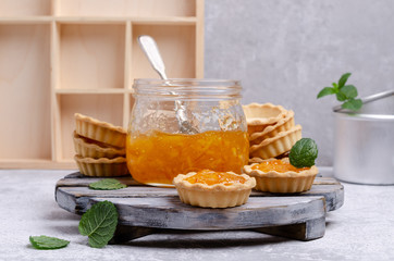 Tartlets with orange jam