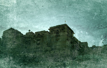 embattled city, Retro photo
