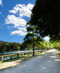 Walking through the Public Park of La Granja, located north of Madrid, 90 kilometers away in the province of Segovia, there is a large public park of great tourist attraction 