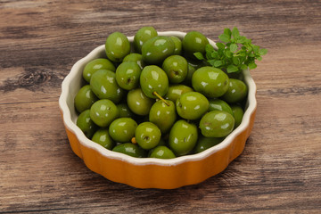 Green Campo Real olives in the bowl