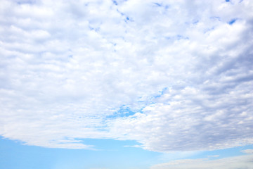 Fototapeta premium blue sky with white clouds