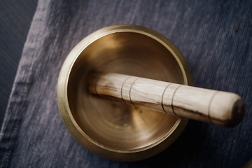 Bronze tibetan singing bowl, sound healing