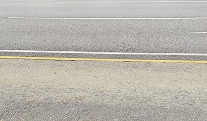Fototapeta premium yellow lines on the road