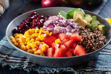 Mexican salad with quinoa and vegetables
