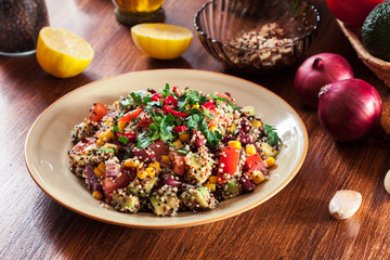 Mexican salad with quinoa and vegetables