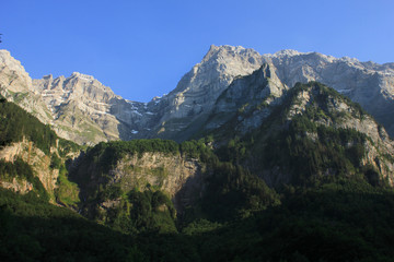 Fototapeta na wymiar Mount Glaernisch in early summer. View from Lake Kloental.