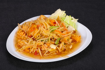 Thai salad with papaya and prawn