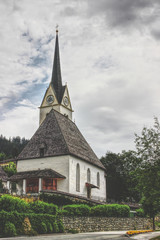 Fototapeta na wymiar Iglesia en el Tirol Austriaco