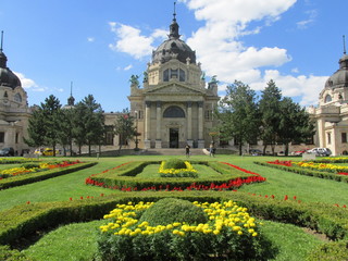 Obraz premium Széchenyi Gyógyfürdő és Uszoda in Budapest, Hungary